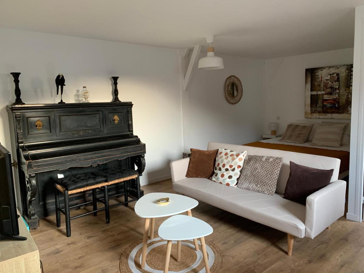 Dom'S Garden Bed & Breakfast Livarot-Pays-d'Auge Bagian luar foto